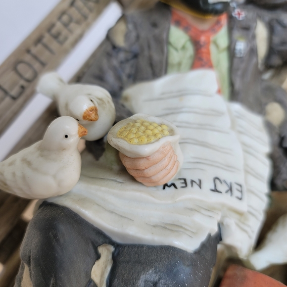 Emmett Kelly Jr. By Flambro No Loitering Clown Signed Porcelain Figurine - Picture 14 of 17